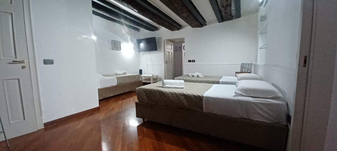شقة Residenza Nunziatella نابولي المظهر الخارجي الصورة