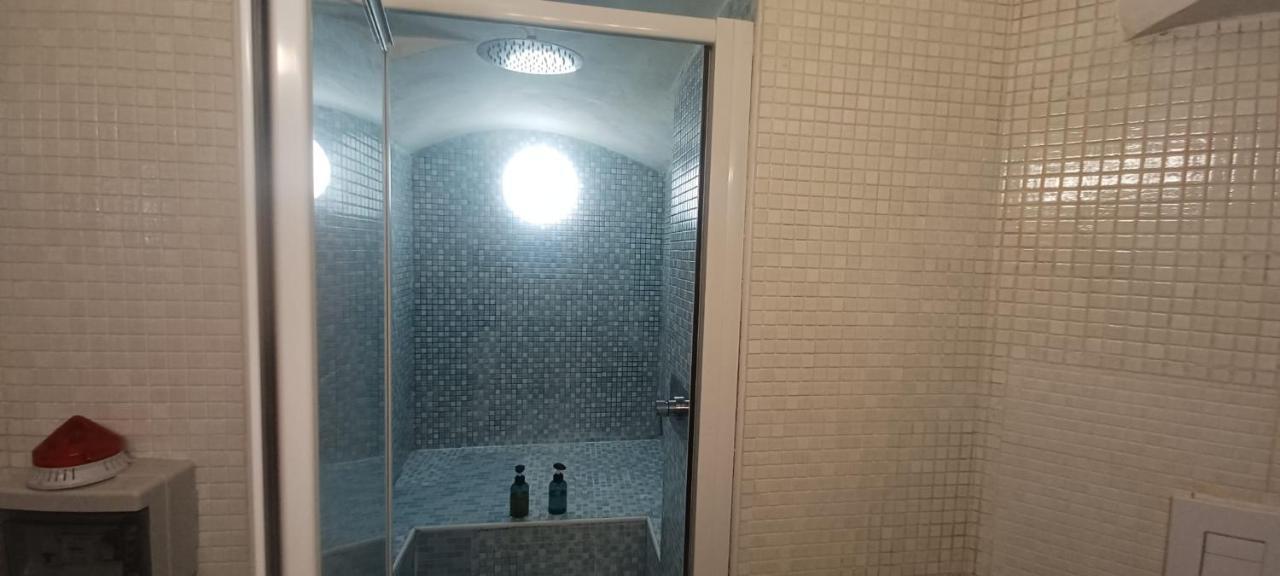 شقة Residenza Nunziatella نابولي المظهر الخارجي الصورة